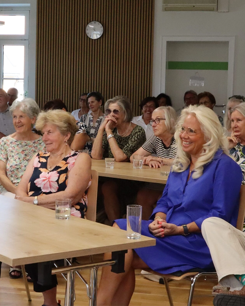 generationenhaus-zeitlos-seniorinnenangebot-01