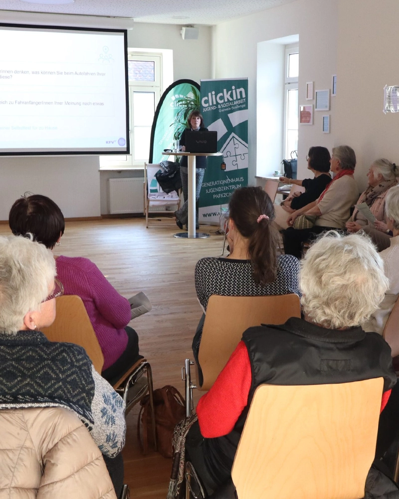 generationenhaus-zeitlos-seniorinnenangebot-04